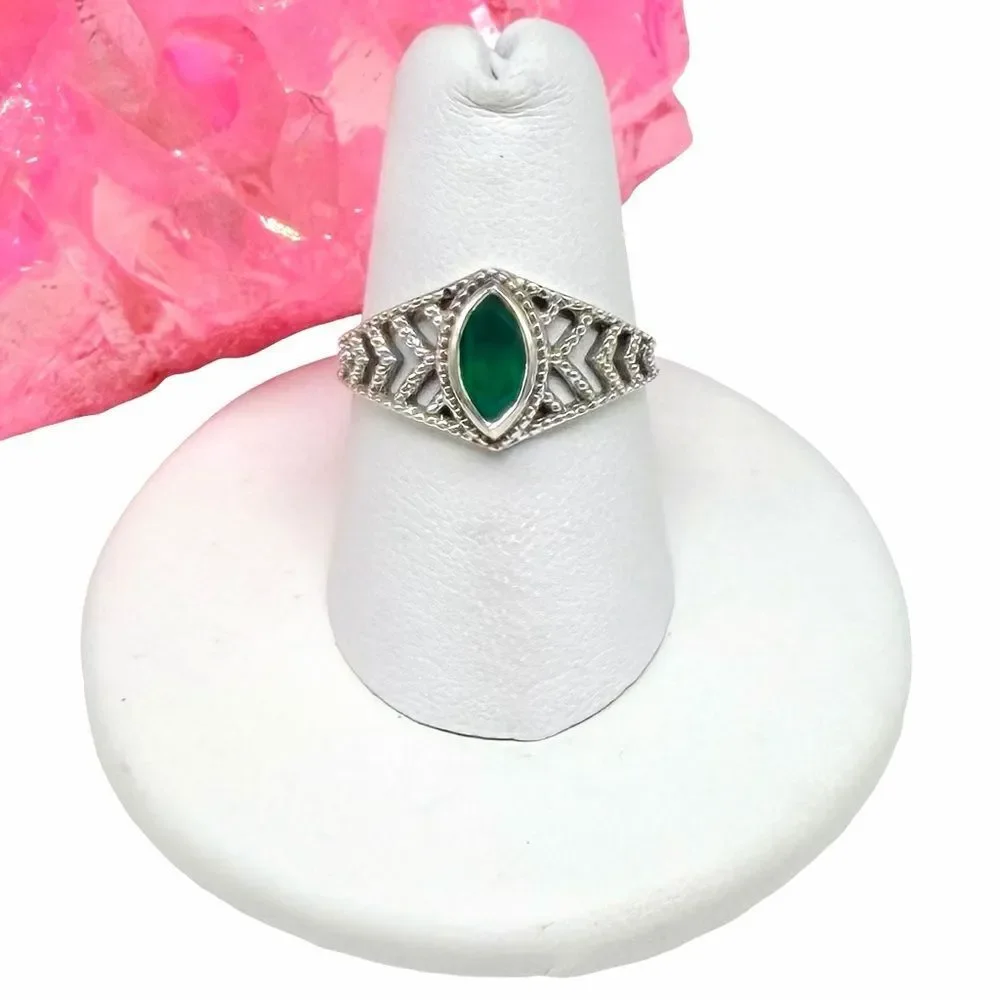 Green Onyx Ring Size 6 Solid 925 Sterling Silver